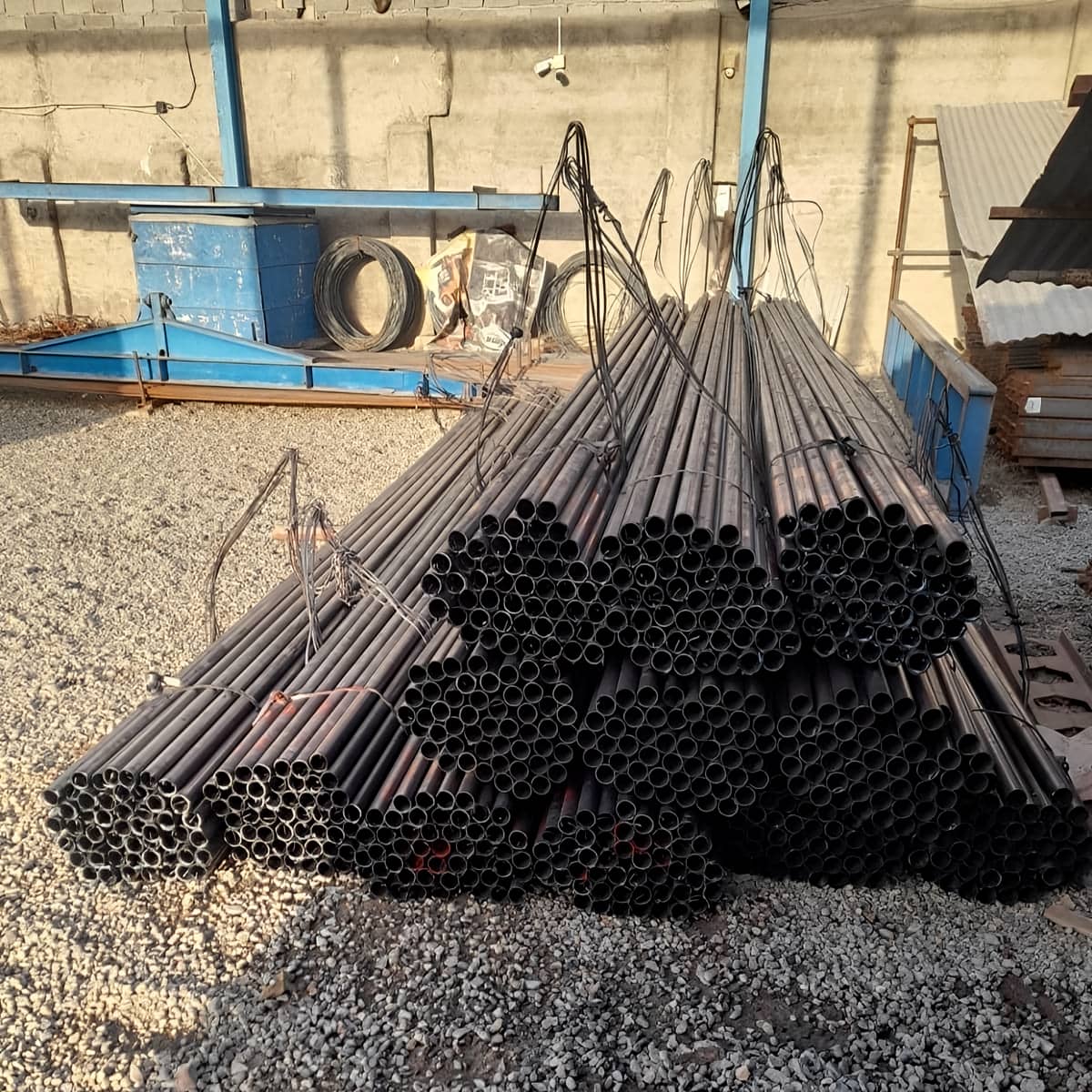 لوله داربست برای نصب کامپوزیت نمای ساختمان لوله داربست برای نصب کامپوزیت نمای ساختمان