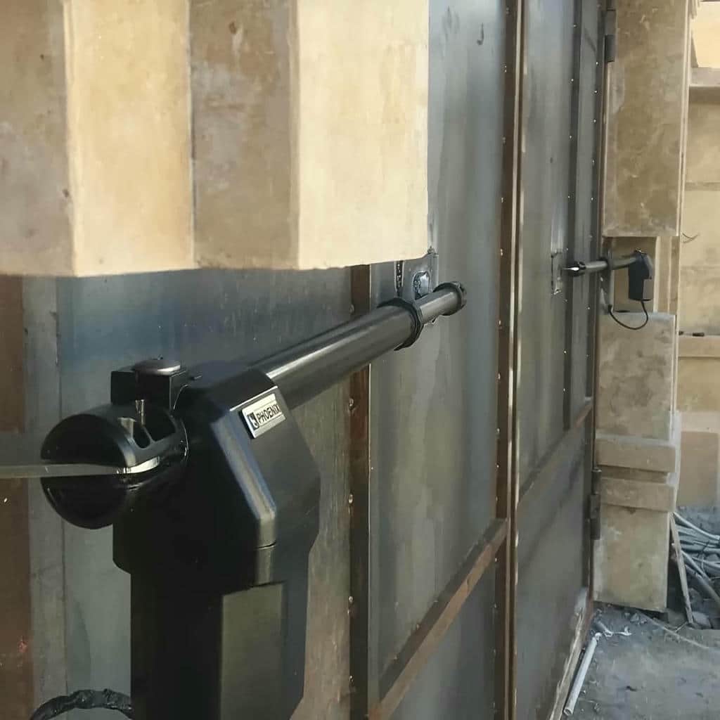 درب برقی ویلایی با تنظیم کورس حرکت بازو