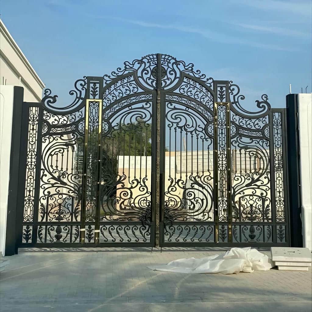 درب حیاط ویلایی با لولای تقویت شده پارکینگ