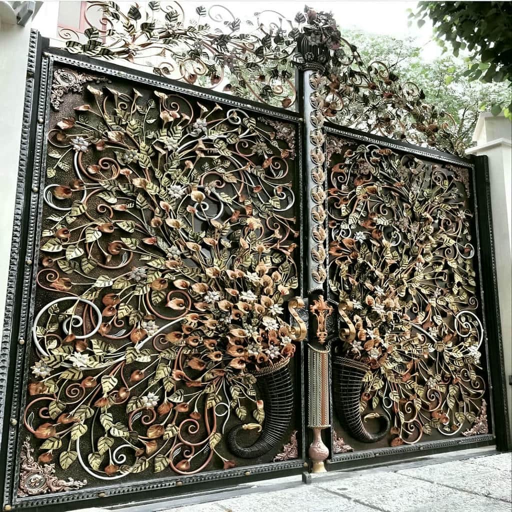 درب ورودی ویلا با ریل کف روان
