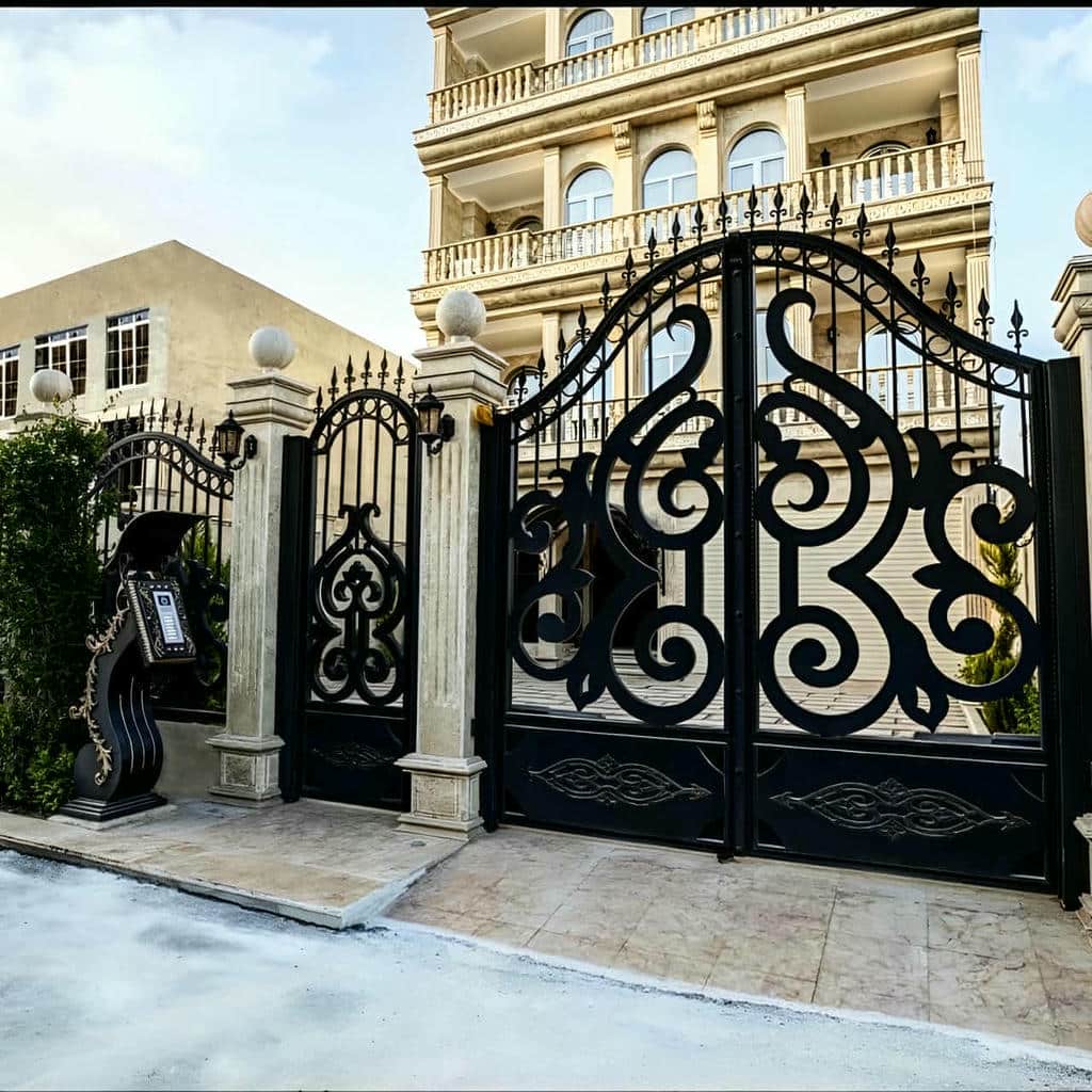 درب ویلایی ساده و شیک با شاسی تقویت شده