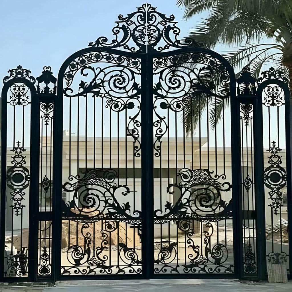 12 مدل درب حیاط کوچک کاربردی