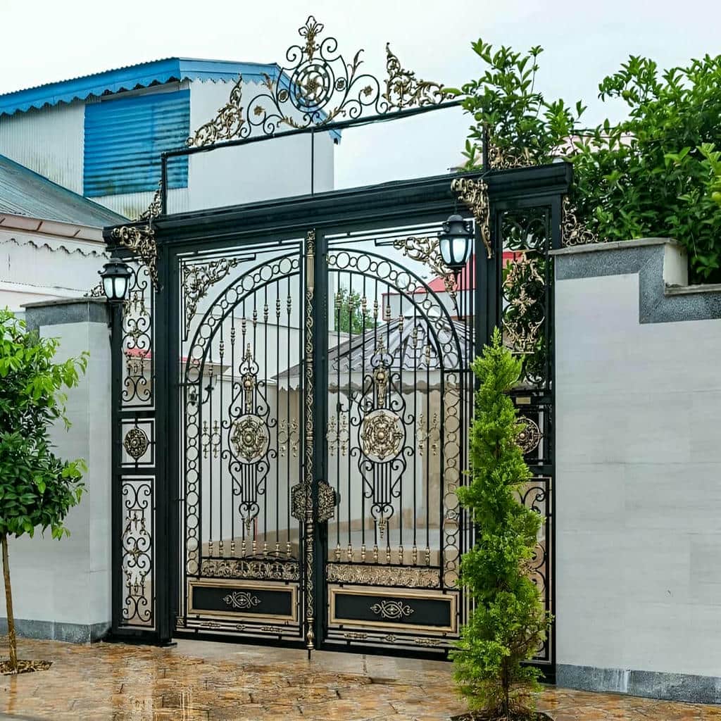 درب فلزی cnc با برش دقیق ورق آهنی