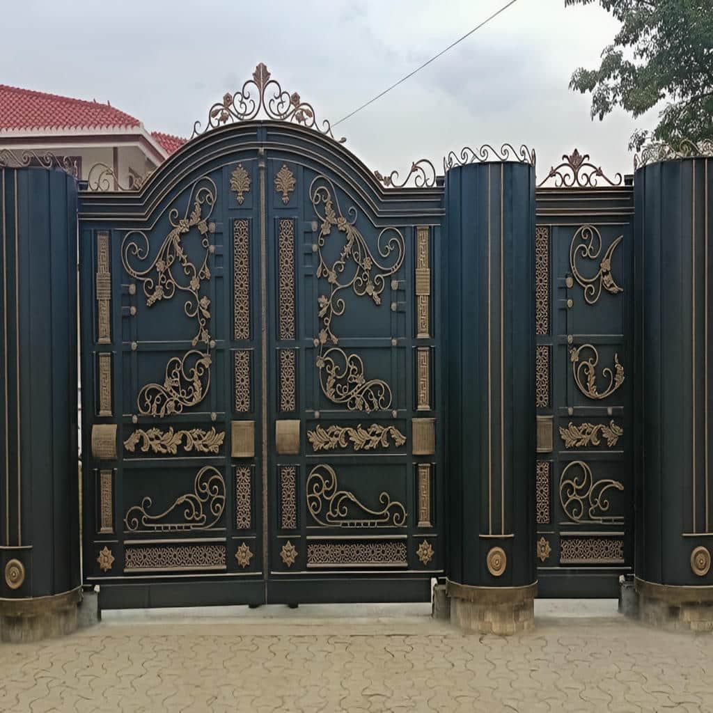 9 مدل درب آهنی پارکینگ محبوب