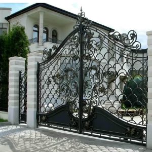 12 نمونه درب پارکینگ ویلایی شیک
