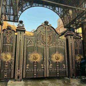 7 مدل درب آهنی شیک و ساده
