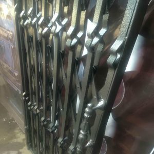 ساخت محافظ درب آپارتمان ایمن و مقاوم