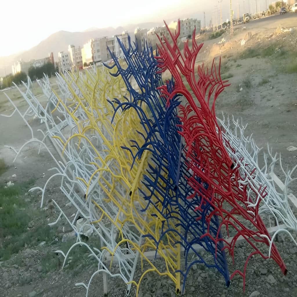 حفاظ آبشاری سفارشی هنگام اندازه گیری دیوار