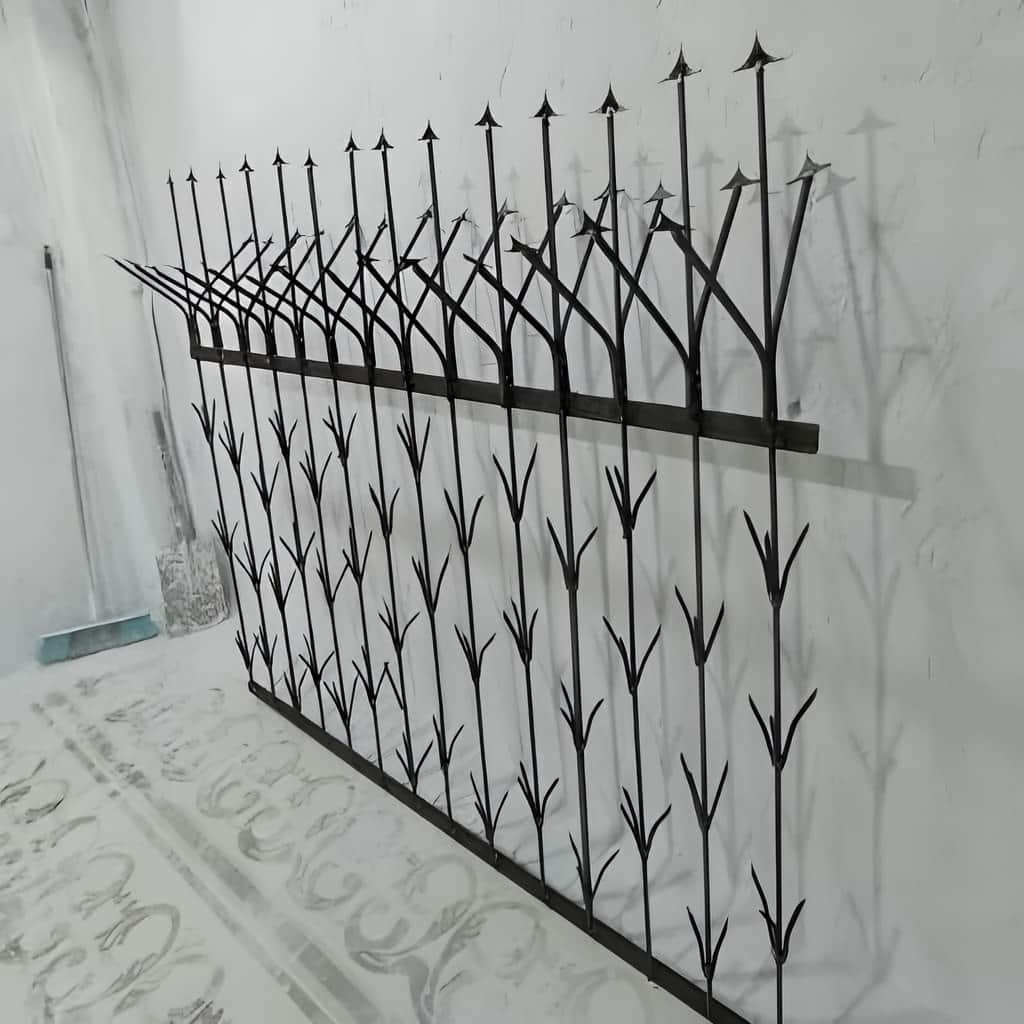 مزیت حفاظ کشی بالای دیوار حیاط