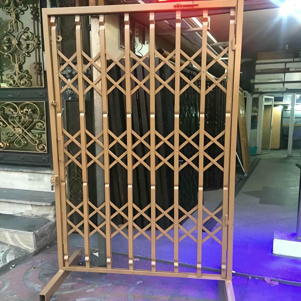 درب ضد سرقت (حفاظ آکادرئونی)