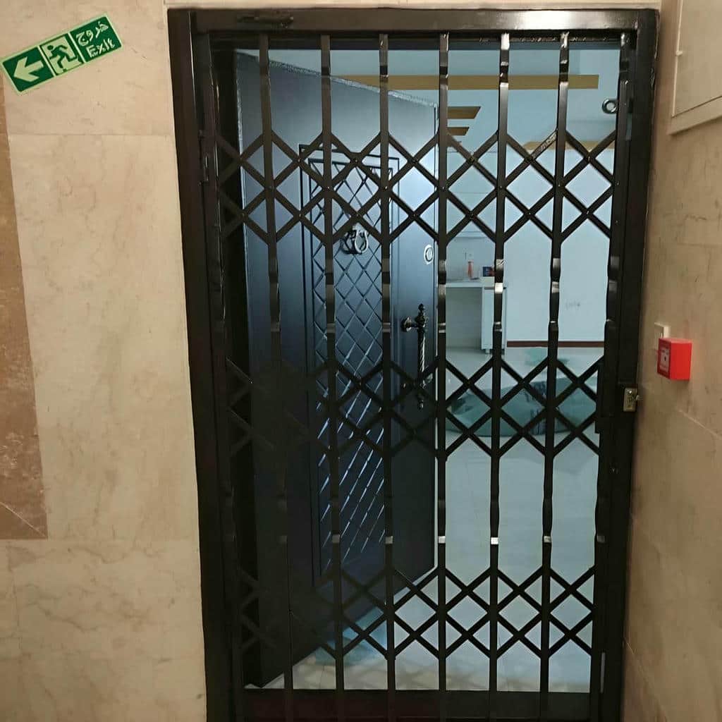 درب آکاردئونی در مرحله مشاوره پیش از سفارش