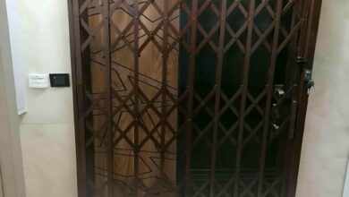 درب حفاظتی آپارتمان با طراحی ساده برای نمای مدرن