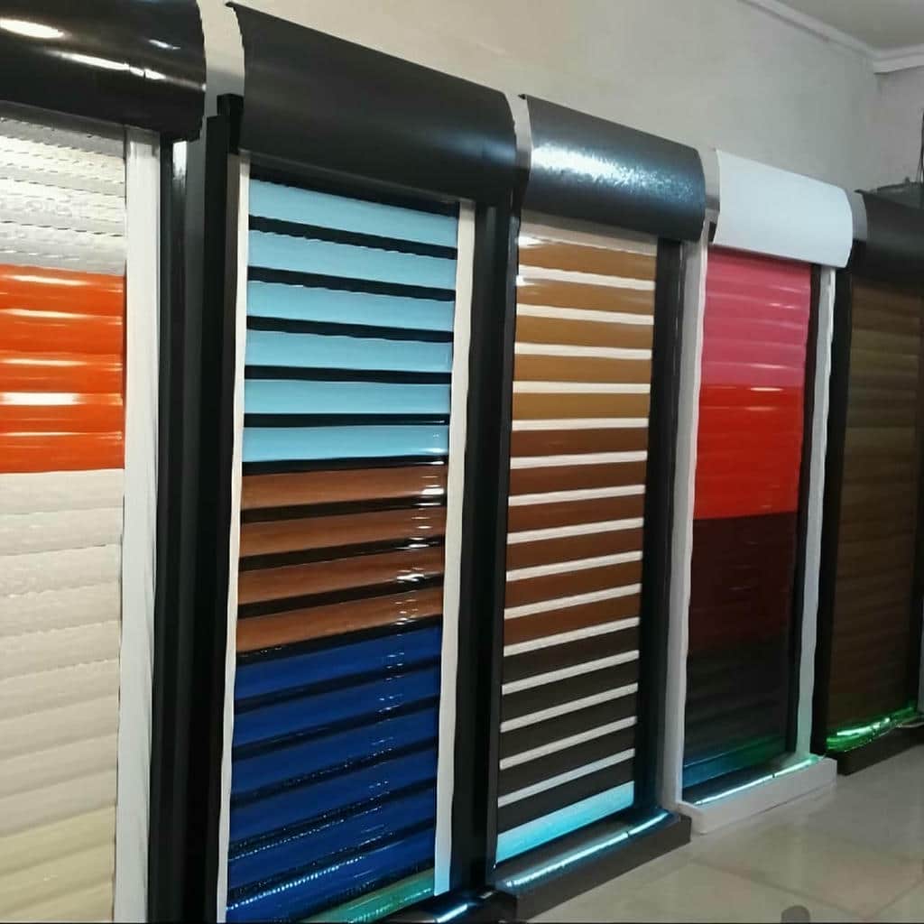 کرکره آلومینیومی مدل خارجی در نمونه نصب