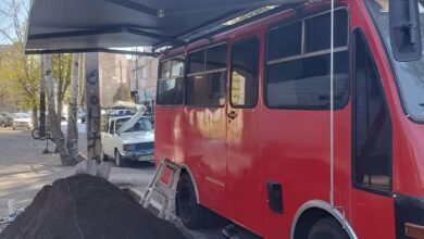 سایبان ضد آب با پوشش مقاوم پارچه ای