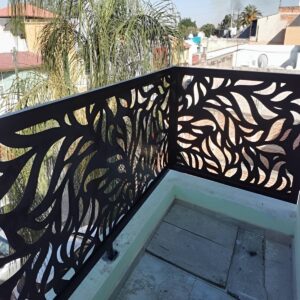 نرده پله آپارتمان سفارشی در مرحله اندازه گیری