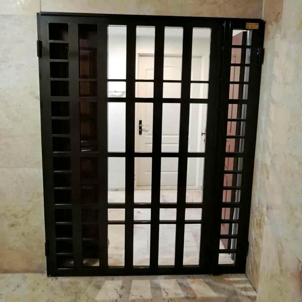 مزایای نصب حفاظ آکاردئونی درب آپارتمان