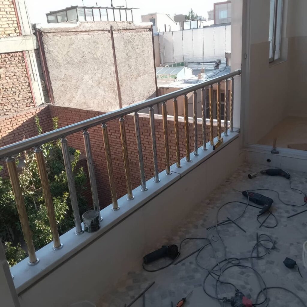 نرده آلومینیومی بالکن با ارتفاع هماهنگ با پروژه