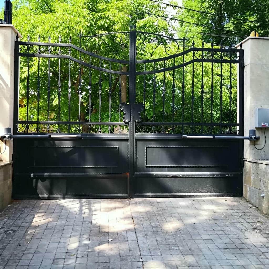 جک ریلی با ریل حرکتی مناسب فضای کم عرض