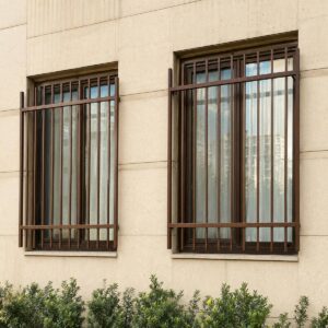 فروش آنلاین محافظ پنجره