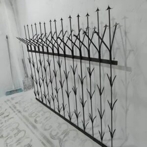 مزیت حفاظ کشی بالای دیوار حیاط