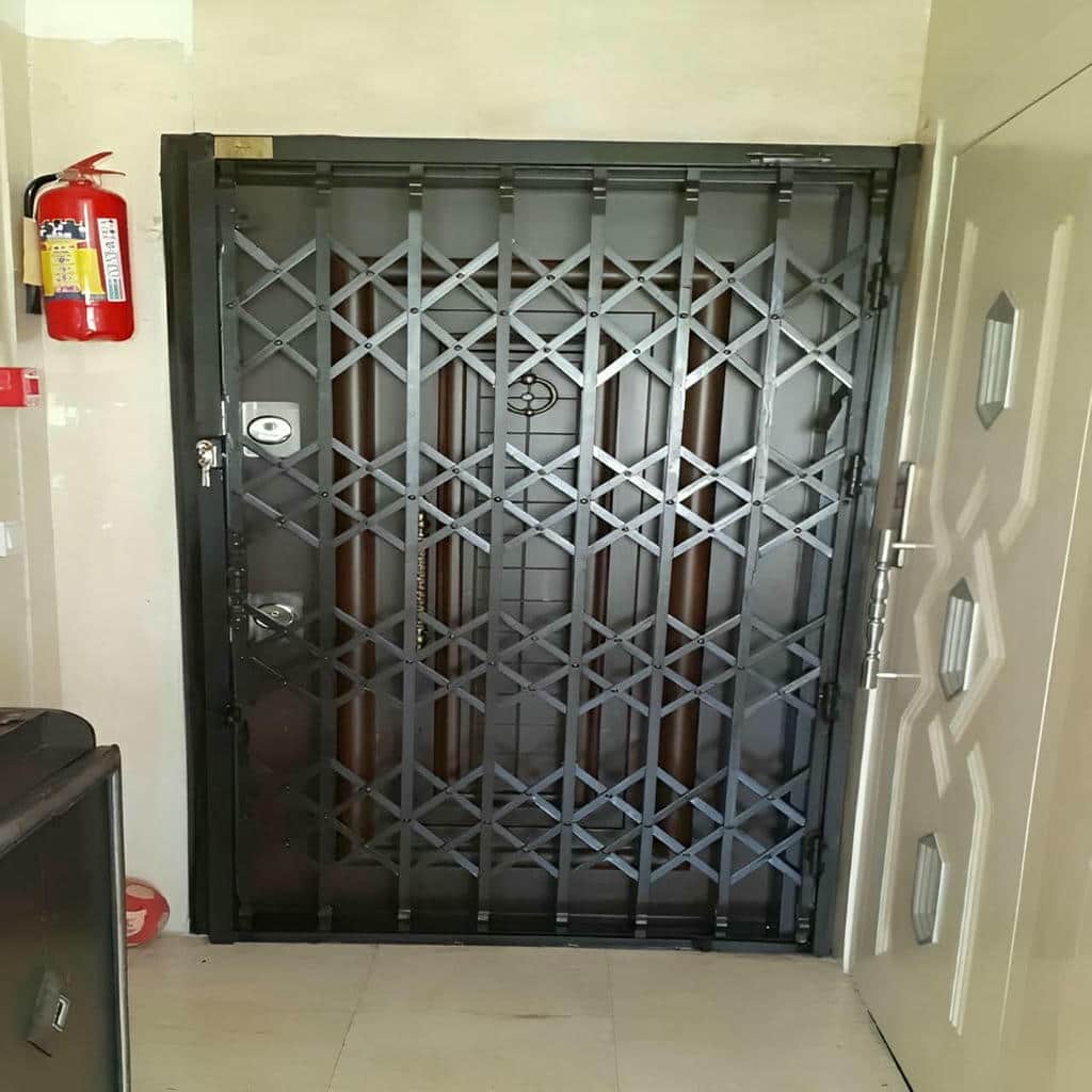 محافظ ورودی رنگ سفارشی در استان اردبیل محافظ ورودی رنگ سفارشی در استان اردبیل