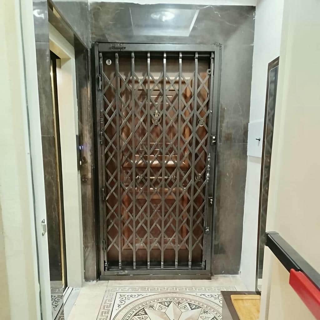 محافظ ورودی فلزی آماده نصب در زاهدان