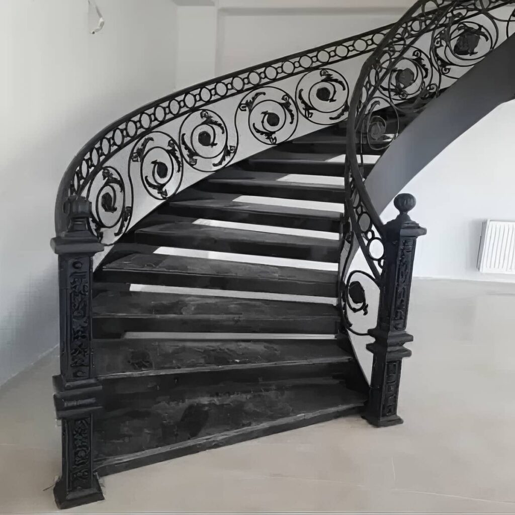 نرده راه پله با اندازه گیری اختصاصی