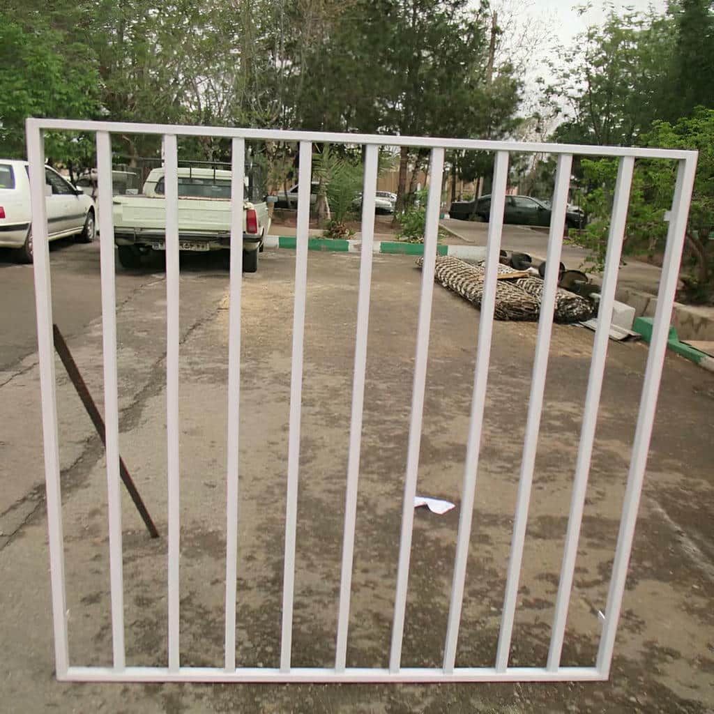 نرده پنجره مشکی پروژه مسکونی بیرجند