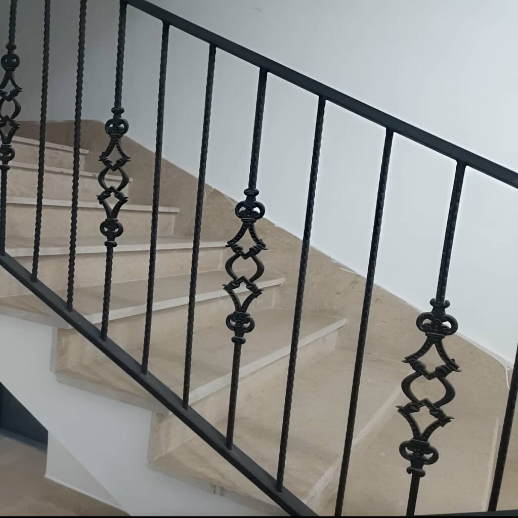 هندریل سفارشی با اتصال یکدست
