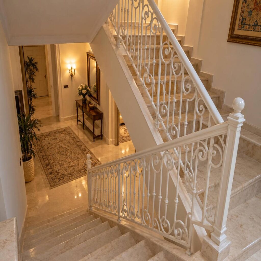 هندریل فلزی با ابعاد اختصاصی پروژه